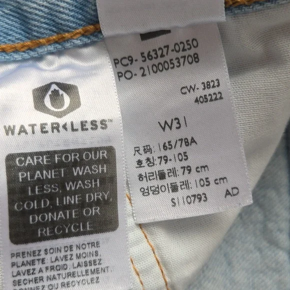 Levi's 501 Light Wash Distressed Denim Shorts W31 - Picture 8 of 13